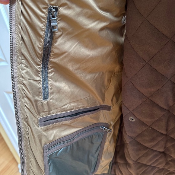 Peter Millar Essex Quilted Travel Vest Khaki Color Size Medium - Picture 6 of 9